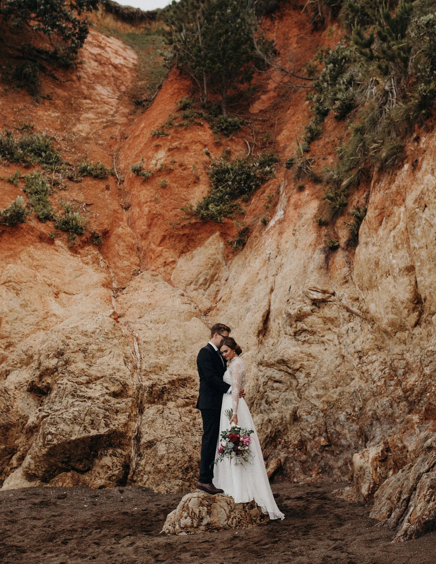 Monique & Carlos, weddings photograph by Jordan Voth